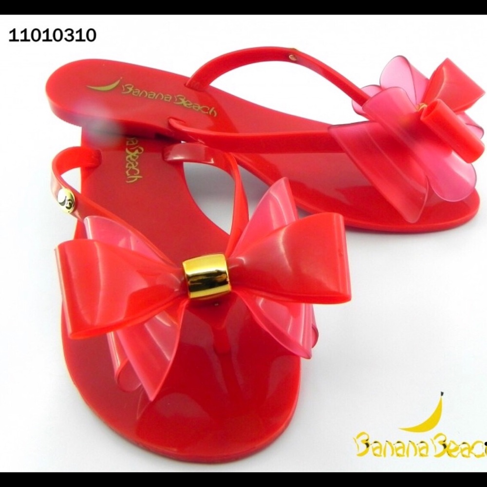 Beautiful flip flops all brand new